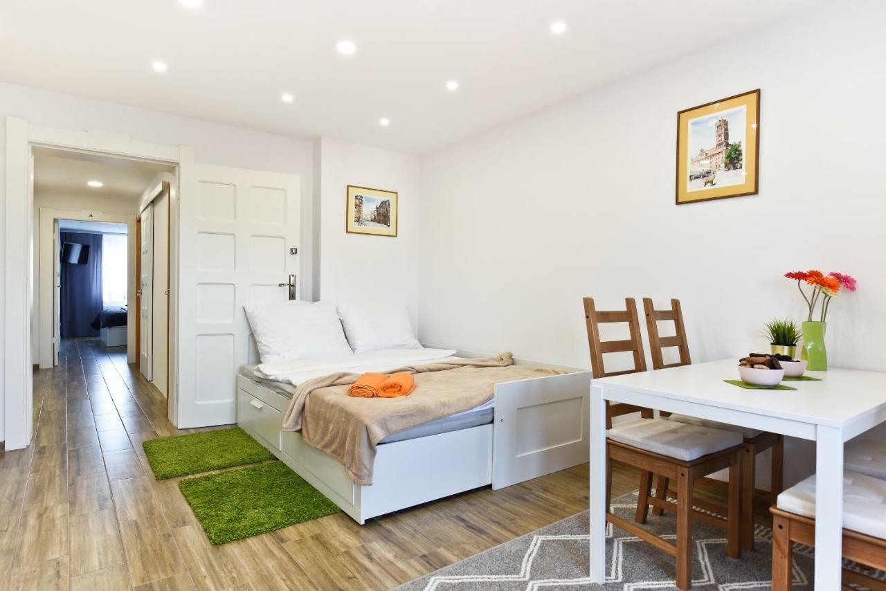Apartament Centrum Z Miejscem Parkingowym Stary Toruń Eksteriør bilde